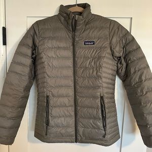 Women’s Patagonia Down Sweater Jacket, size XS